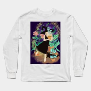 Witch with house plants Long Sleeve T-Shirt